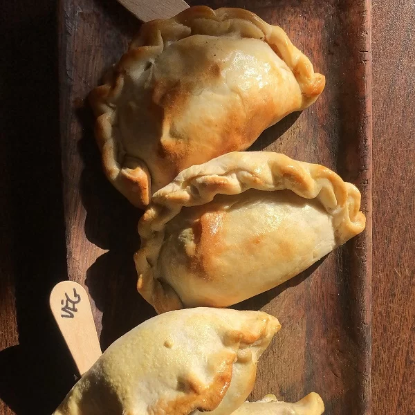 empanada de sardinha